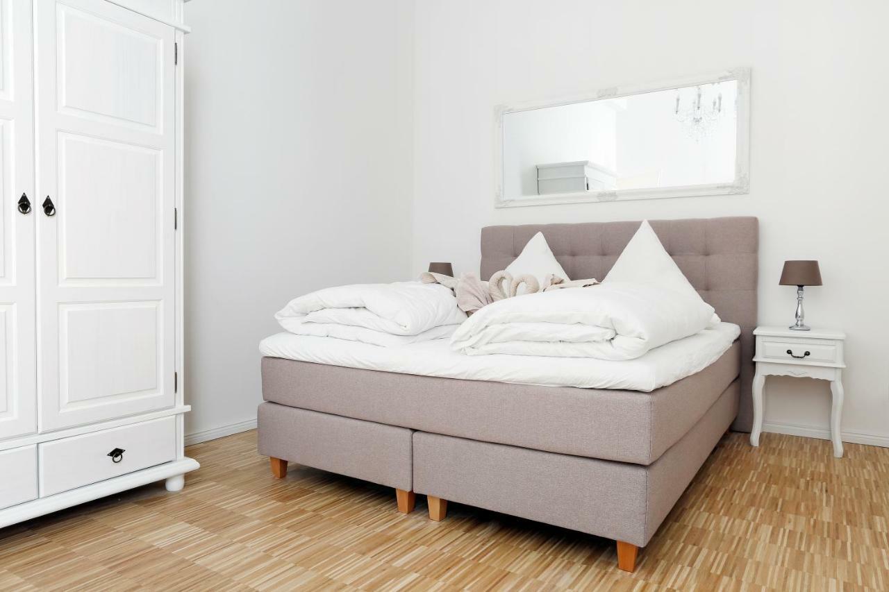 Sc 02 By Rockchair L Superhost Status L 4 Bedrooms Boxspringbeds 2 Bathrooms Balcony Elevator - Cozy Family & Business Flair Welcomes You! Appartamento *